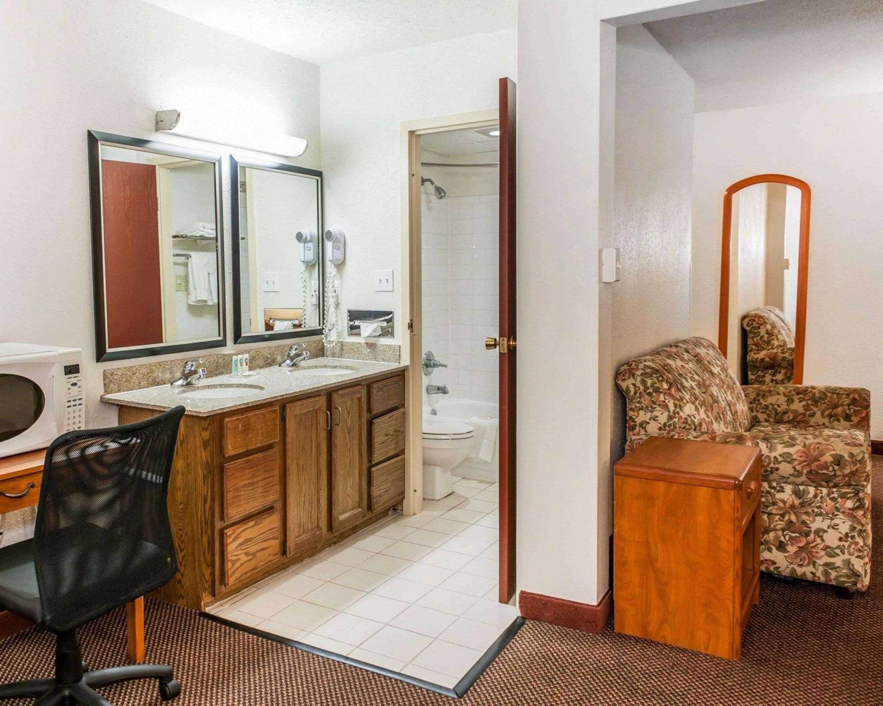 Quality Inn South Indianapolis Eksteriør bilde